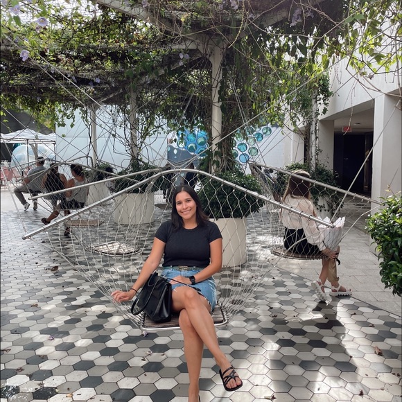 Meet your Posher, Florencia - Picture 7 of 8